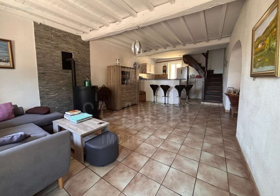 Maison à LA COTE-SAINT-ANDRE