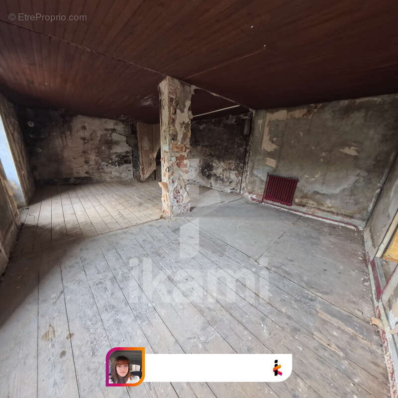 Maison à SAINT-LATTIER