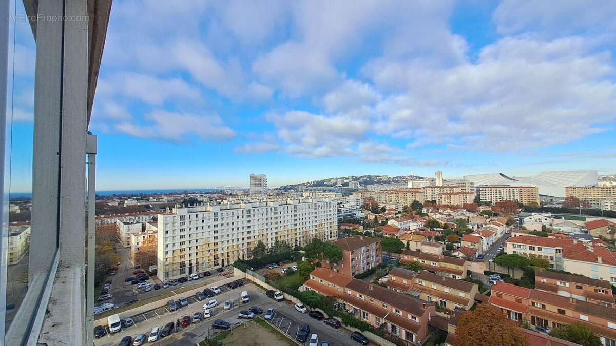 Appartement à MARSEILLE-9E