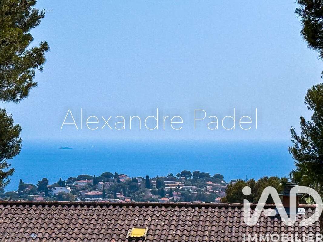 Photo 8 - Maison à CARQUEIRANNE