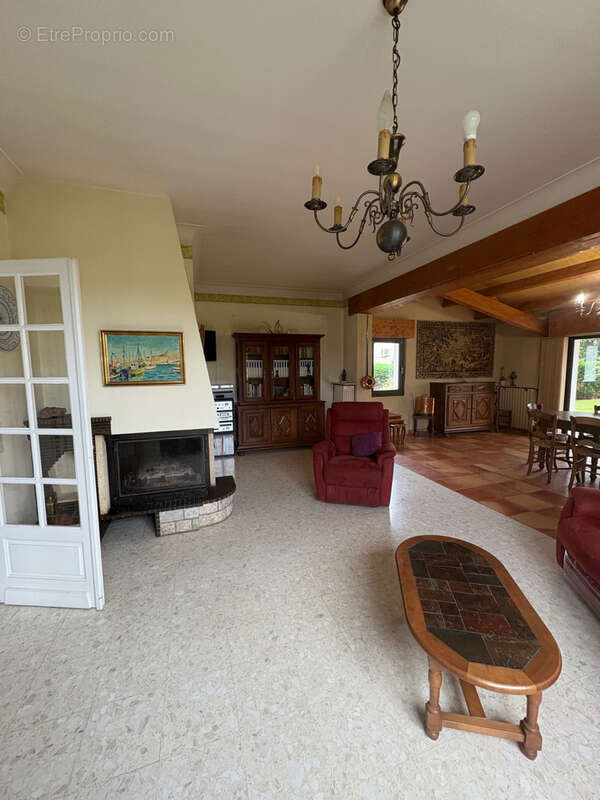 Maison à SAINT-VITE