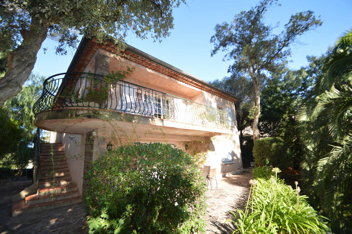 Maison à SAINT-RAPHAEL