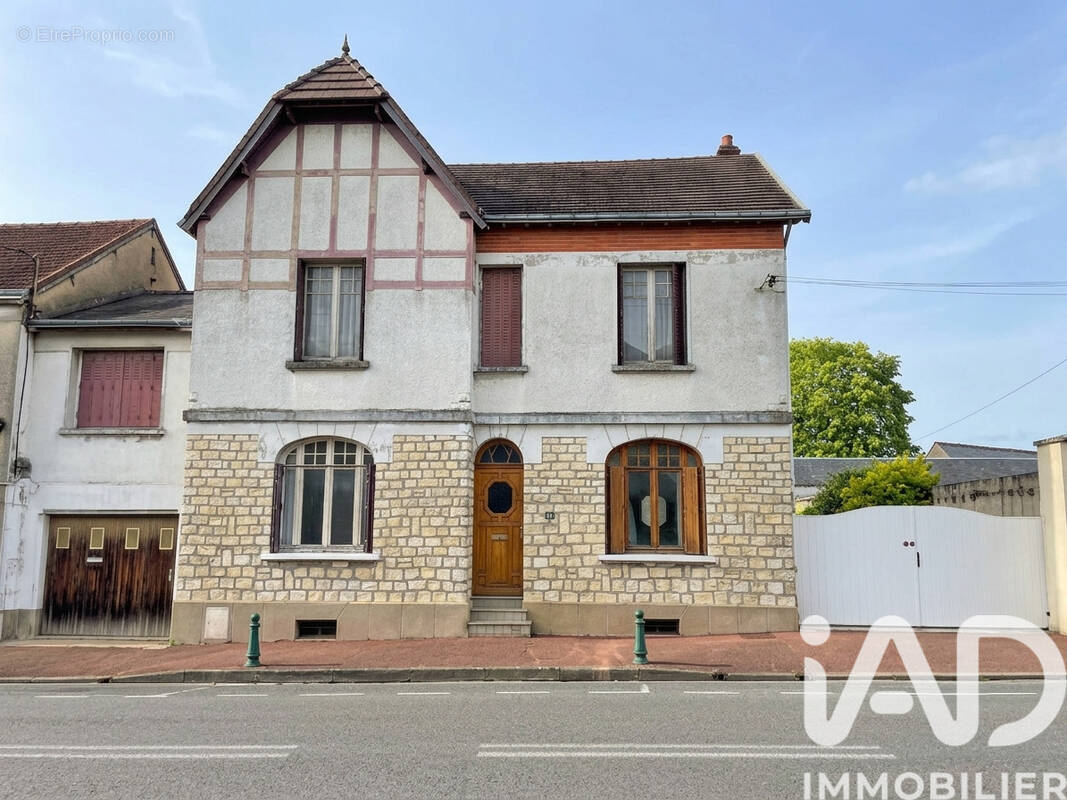 Photo 1 - Maison à CHATEAU-LA-VALLIERE