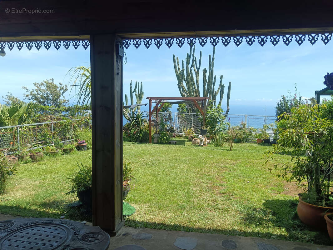 Maison à SAINT-DENIS