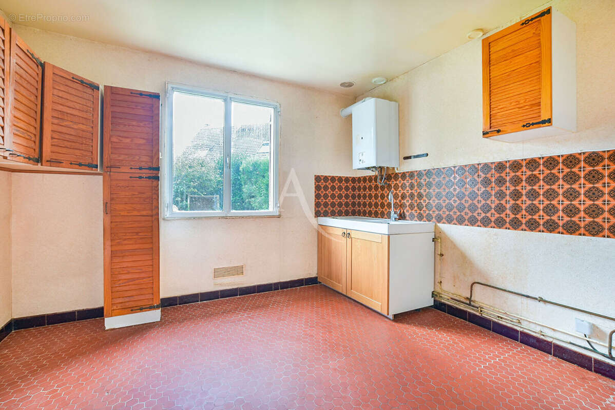 Maison à BRIE-COMTE-ROBERT