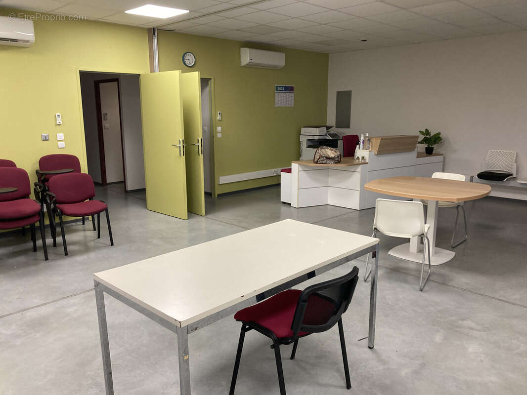 Commerce à MONTELIMAR