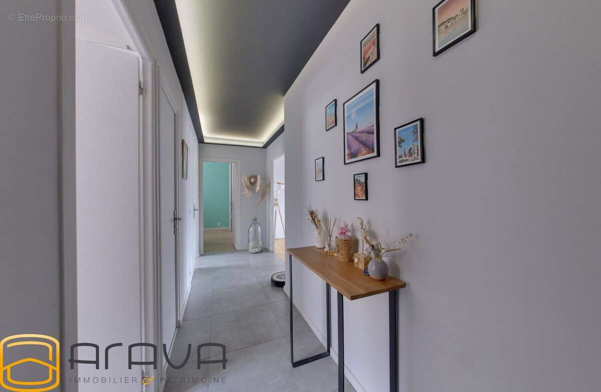 Appartement à SAINT-EGREVE