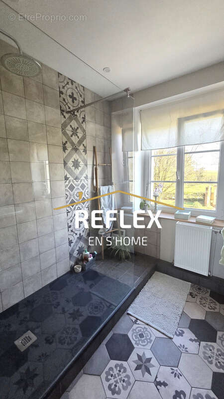 Maison à VAUCHELLES-LES-AUTHIE