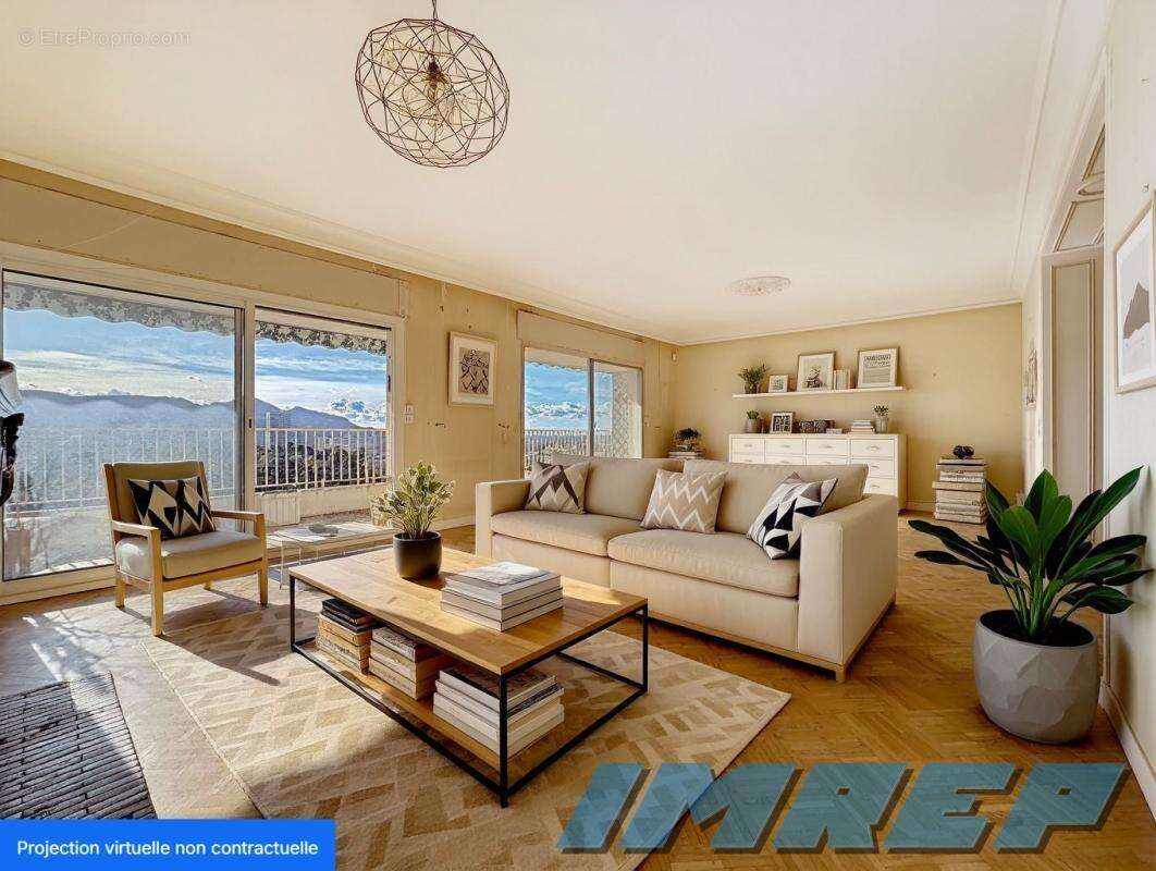 Appartement à MARSEILLE-9E