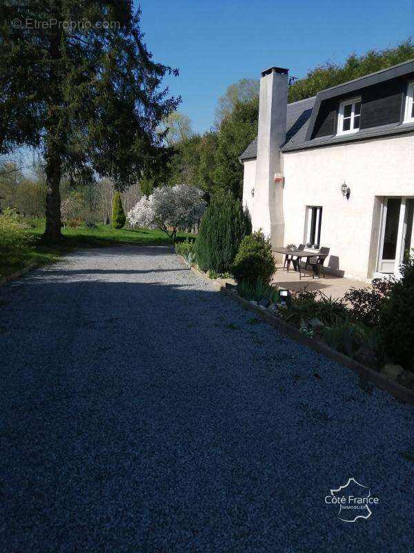 Maison à MARLY-GOMONT