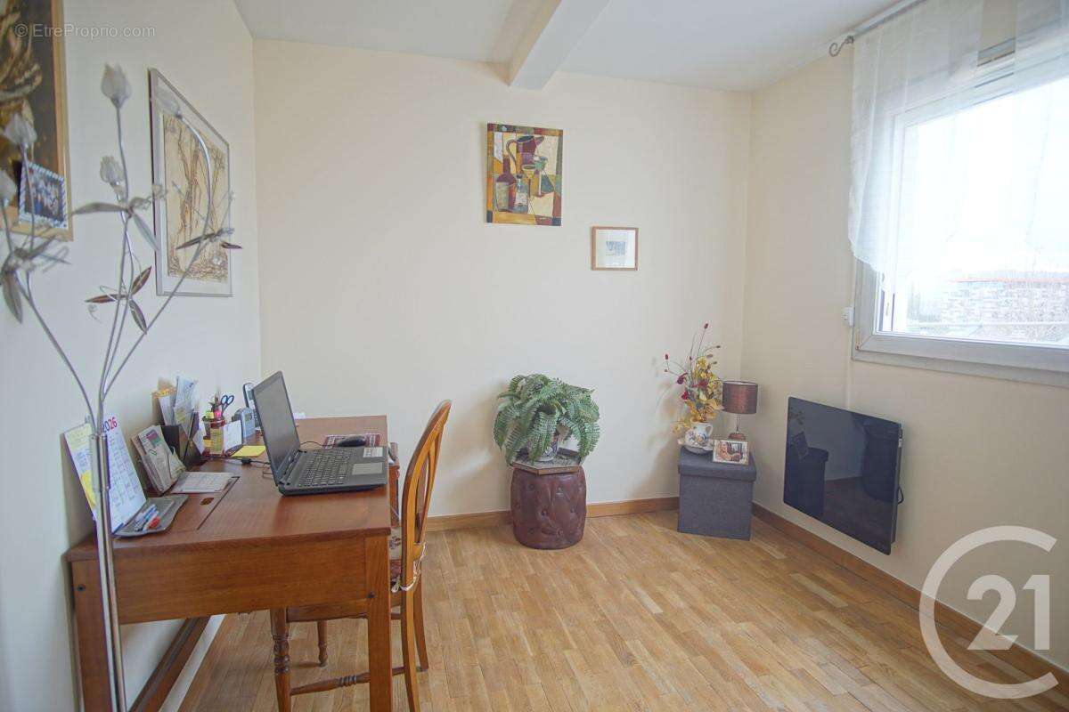 Appartement à CHOISY-LE-ROI