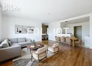 Appartement à DONVILLE-LES-BAINS