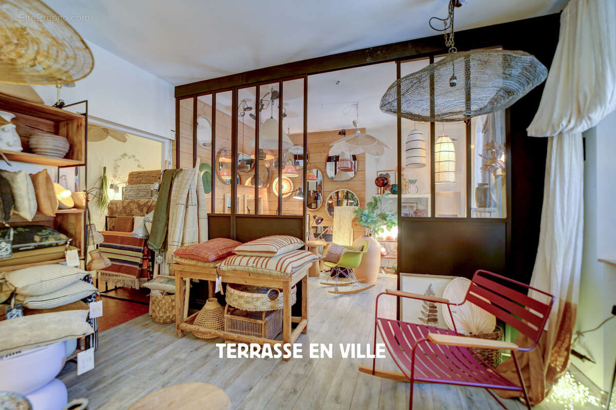 Appartement à SAINT-CYR-SUR-MER