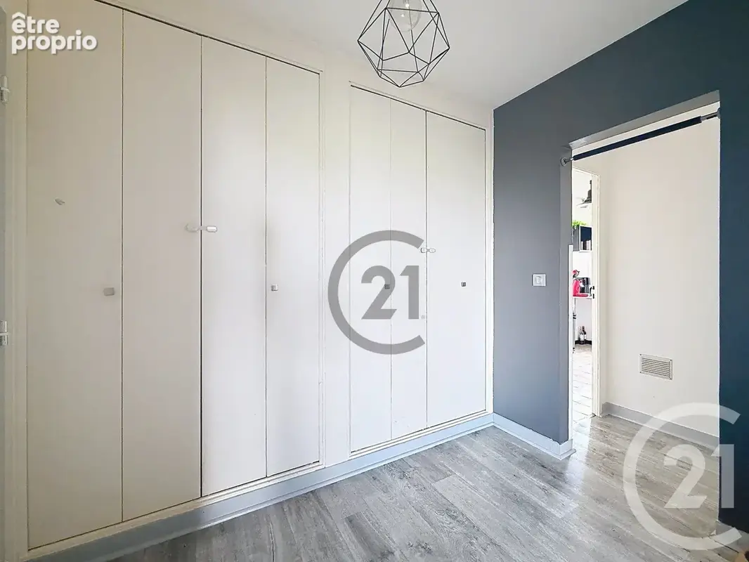Appartement 2 pièces 47 m² à vendre à Montereau-Fault-Yonne (77130) - photo 5