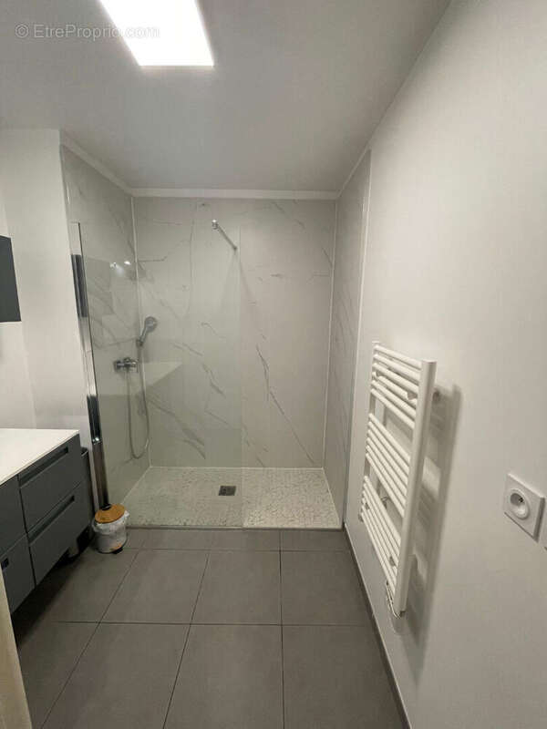 Appartement à AURIOL