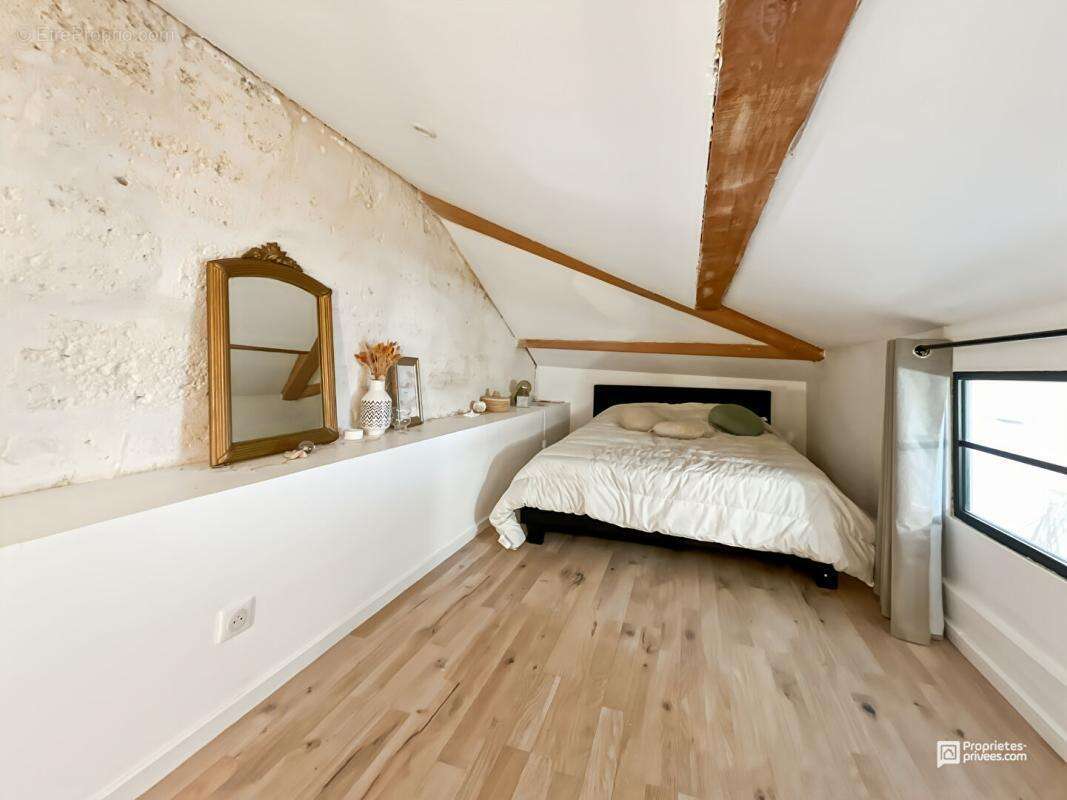 Maison à SAINT-SULPICE-ET-CAMEYRAC