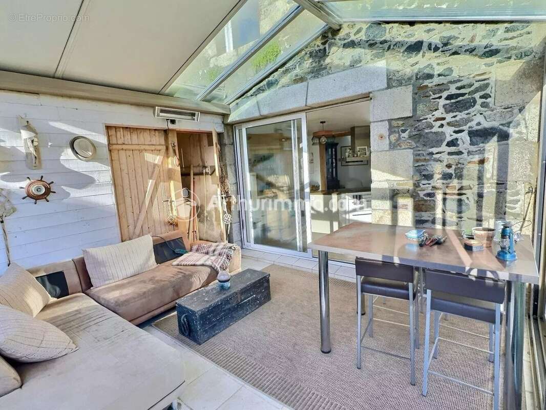 Maison en pierre centre bourg de Plourhan - photo 4