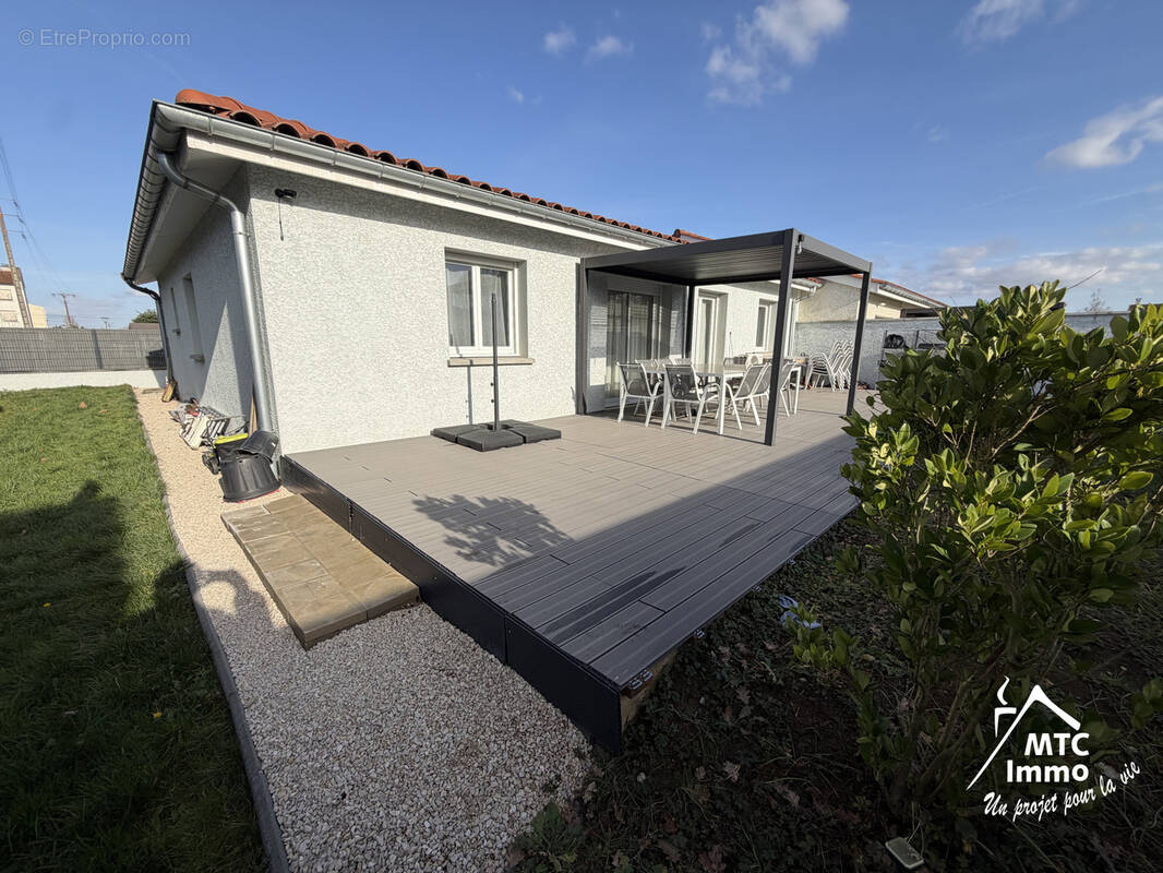 Maison à LOYETTES