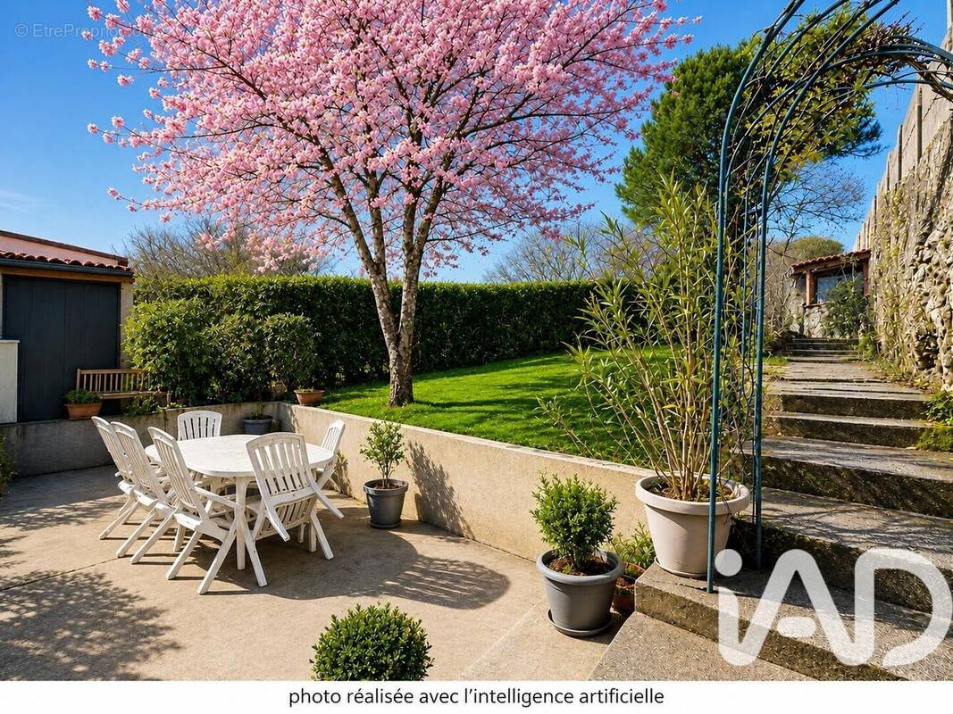Photo 1 - Maison à CHELLES