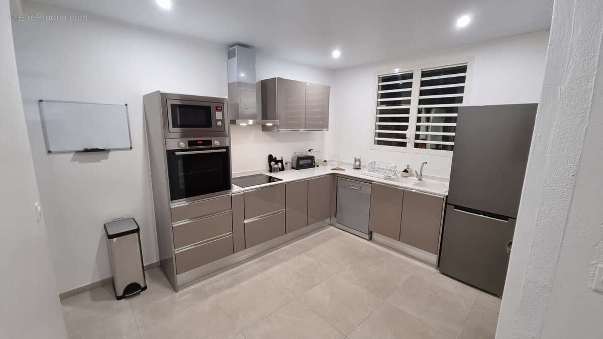Maison 118 m² à Cayenne  - photo 6