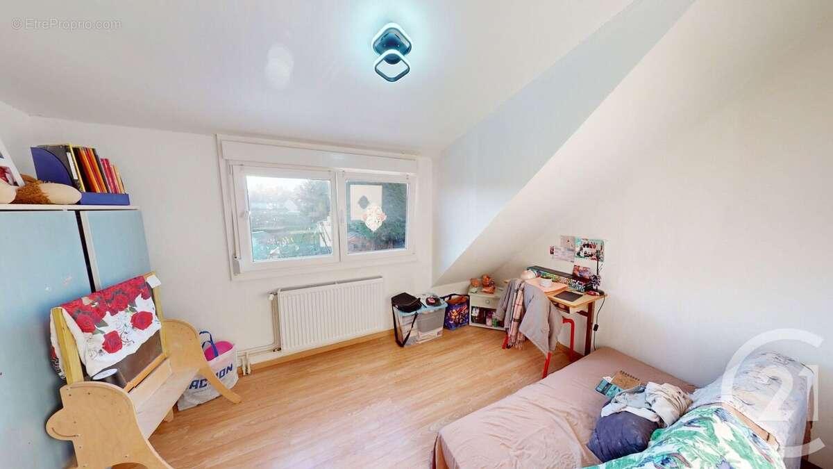 Maison à SAINT-QUENTIN