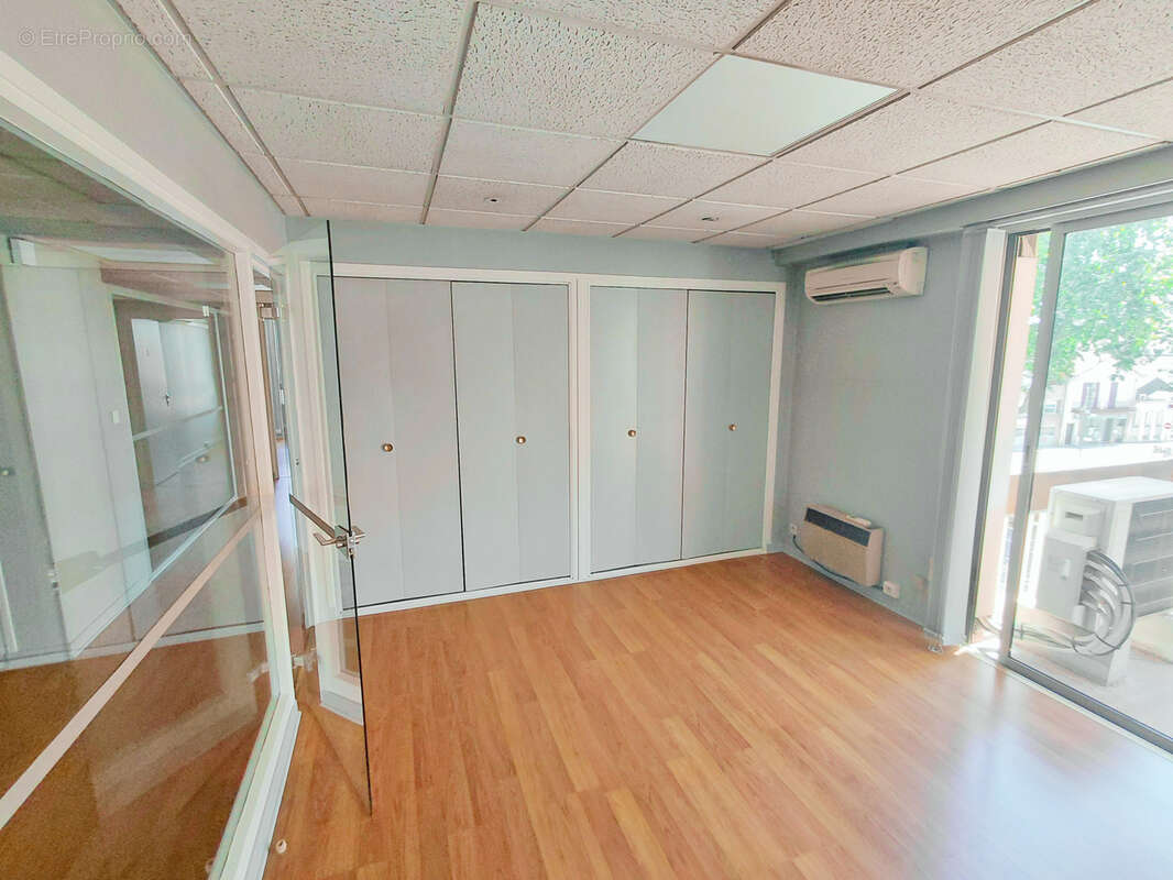 Aubenas centre - bureaux 103m2 - photo 8