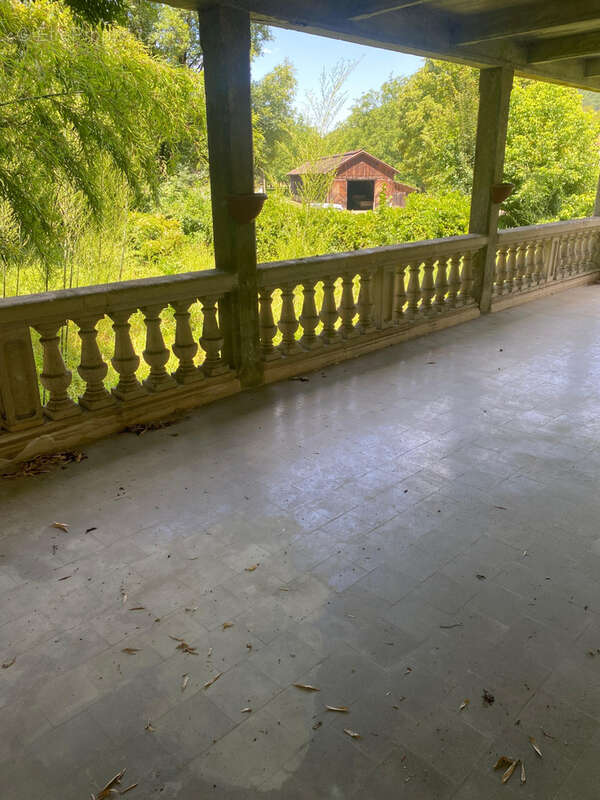 Maison en pierre 156m2  9 pièces 46200 Le ROC - photo 8
