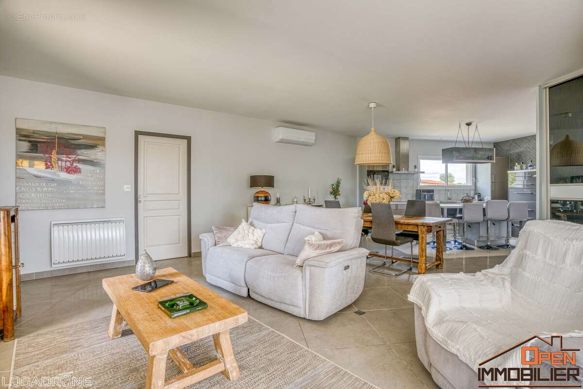 Maison à MONFLANQUIN