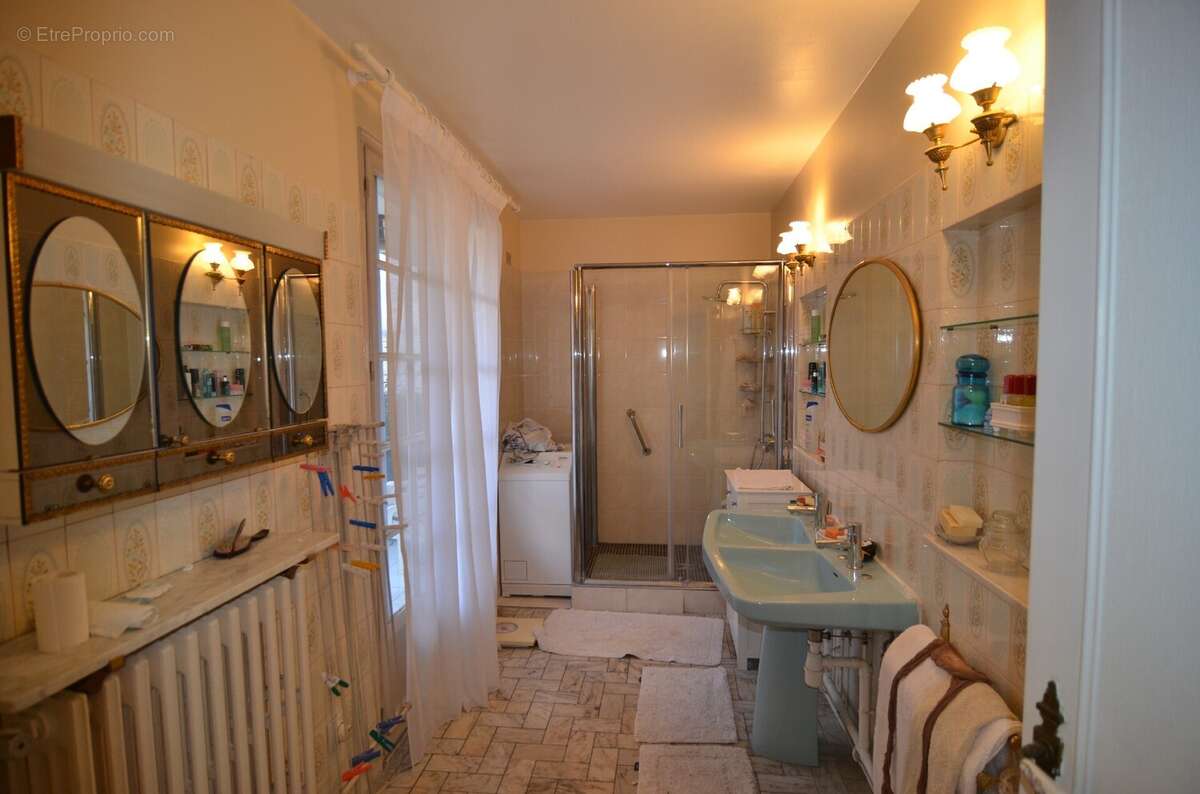 Maison à BOULOGNE-BILLANCOURT