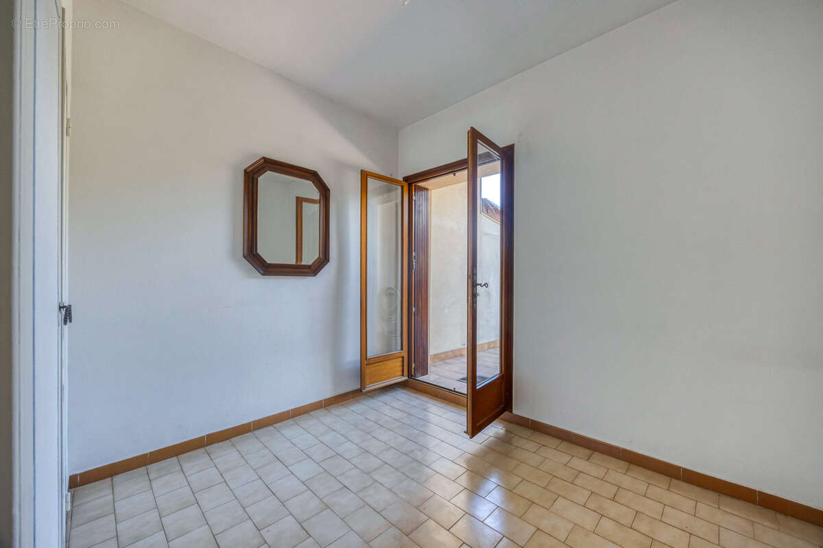 Maison à CHAMP-SUR-DRAC