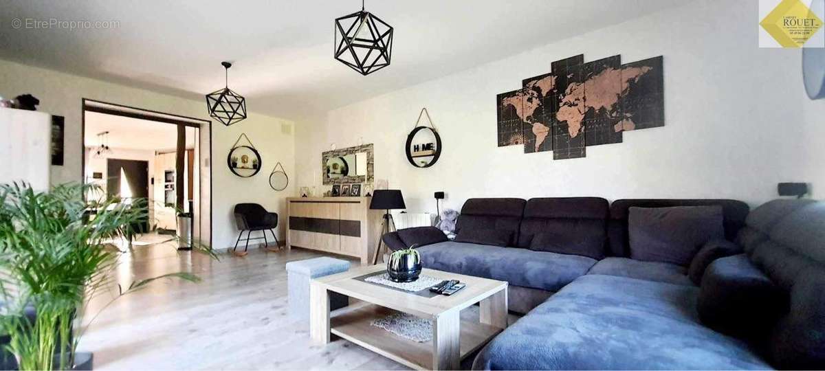 Maison à CHATELLERAULT