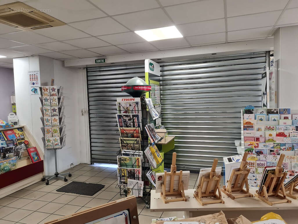 ALES. Belle affaire LOTO-PRESSE dans petit centre commercial tous commerces - photo 7