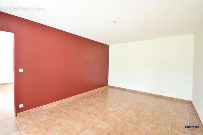 Appartement à MEUSNES