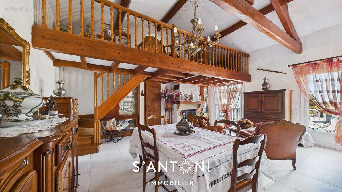 Maison à VALROS