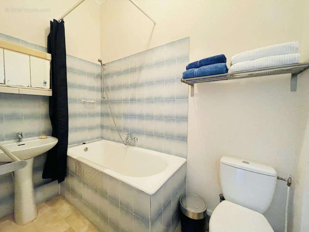 Maison à SAINTE-DODE