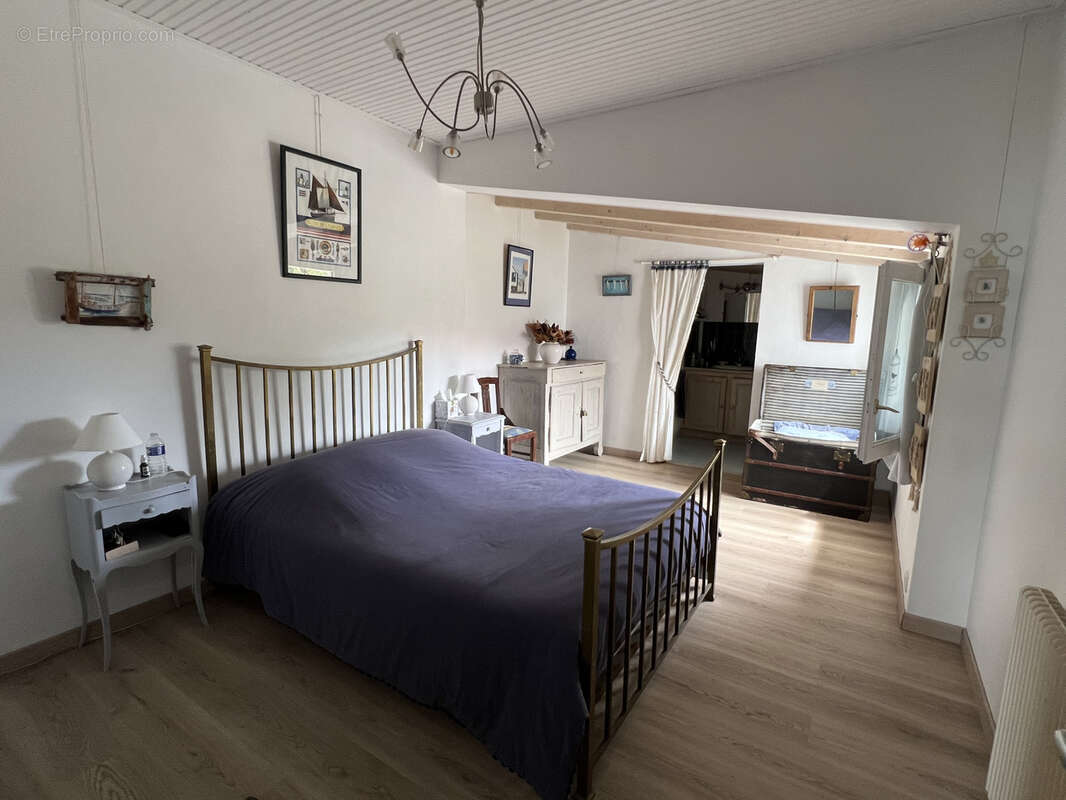 Maison familiale à deux pas des commerces - photo 9