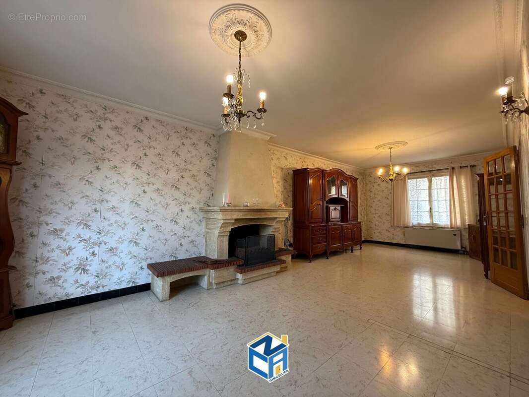 Maison à SAINT-PIERRE-DES-CORPS