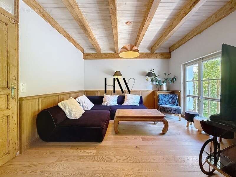 Maison à VETRAZ-MONTHOUX