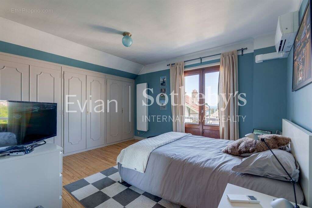 Maison à EVIAN-LES-BAINS