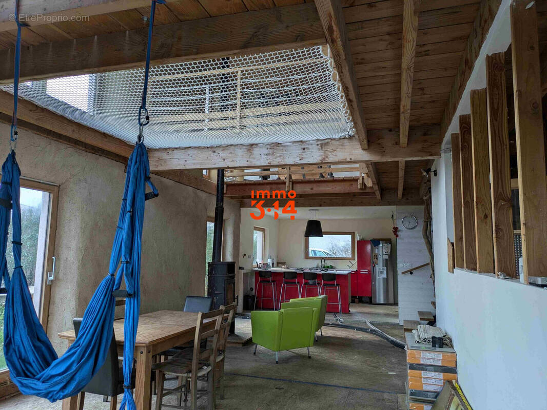 Maison à BIZE-MINERVOIS