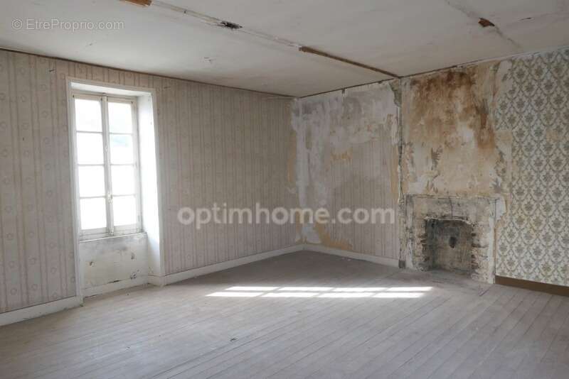 Maison à NORON-LA-POTERIE