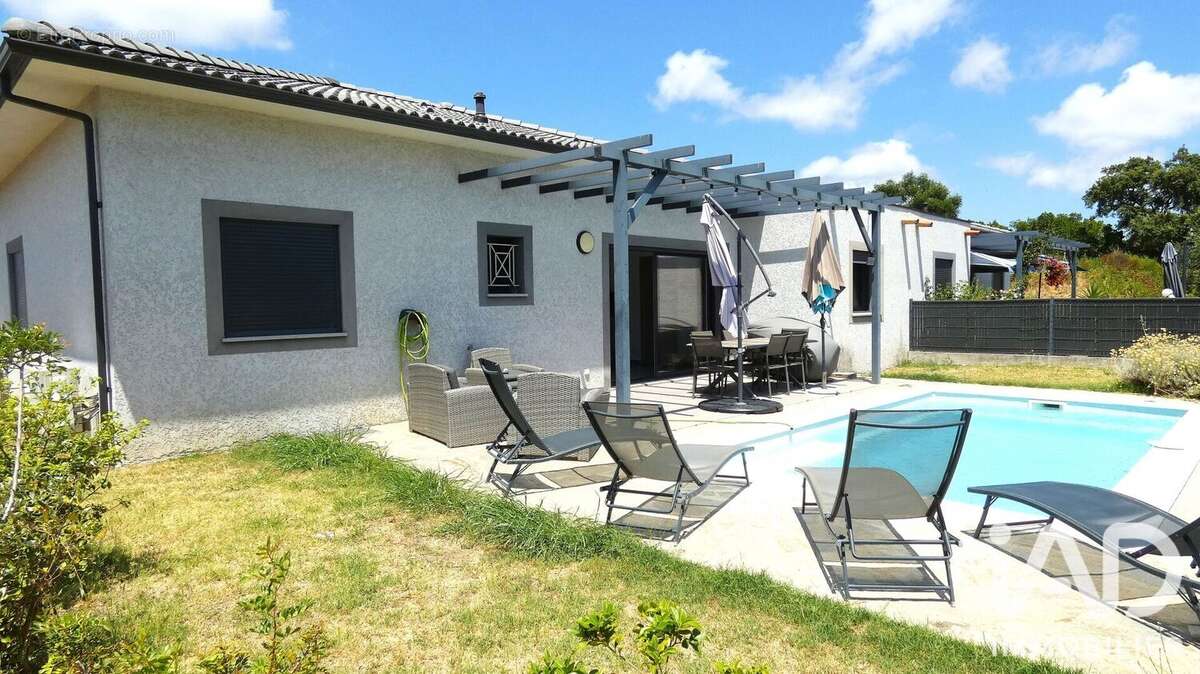 Maison 86 m² à Ghisonaccia  - photo 2