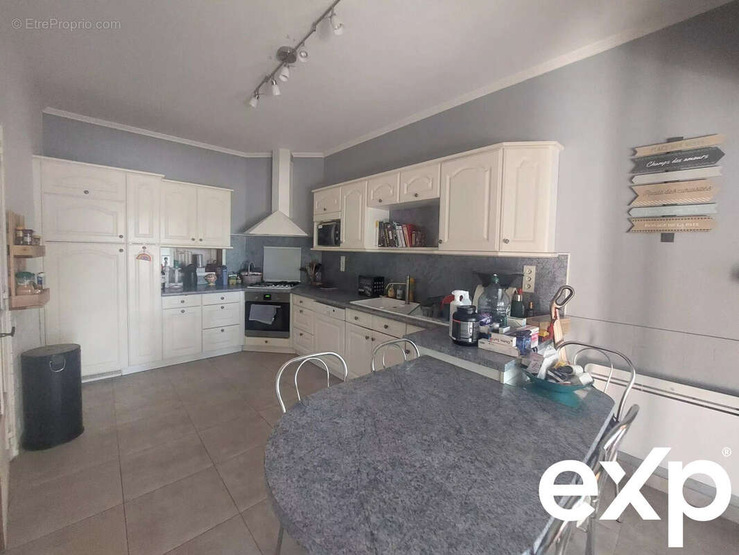 Maison à BOISSET-ET-GAUJAC