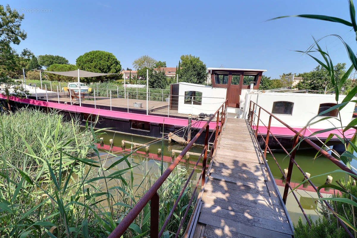 Autre à AIGUES-MORTES