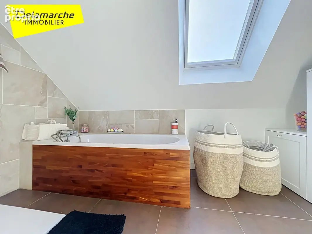 A vendre maison 7 min de ducey et 20 min d'avranches , proche a 84 155 m² habitables , 4 chambres , terrain 3344 m² - photo 11