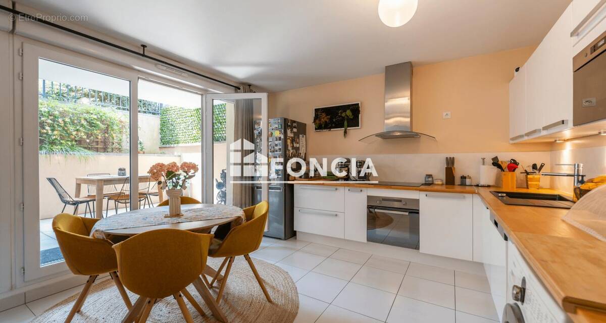 Appartement à CHATENAY-MALABRY