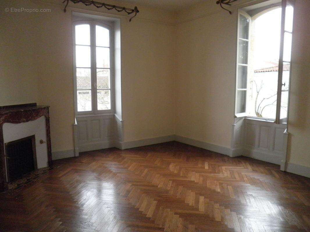Maison de Maître - Basse ville - AUCH - photo 5