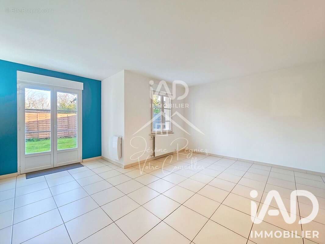 Maison 82 m² à Le Plessis-Belleville  - photo 2