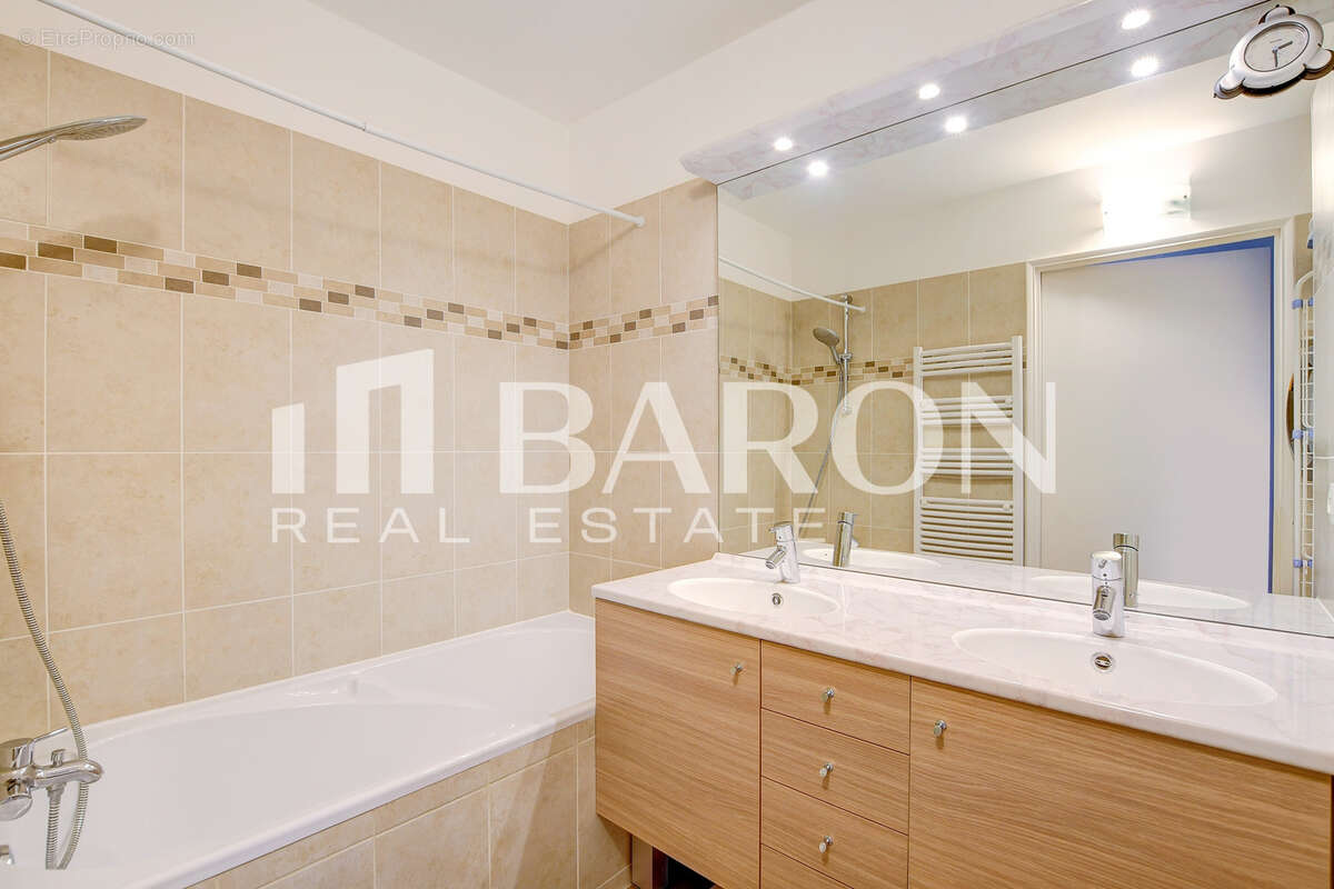 Appartement à BOULOGNE-BILLANCOURT