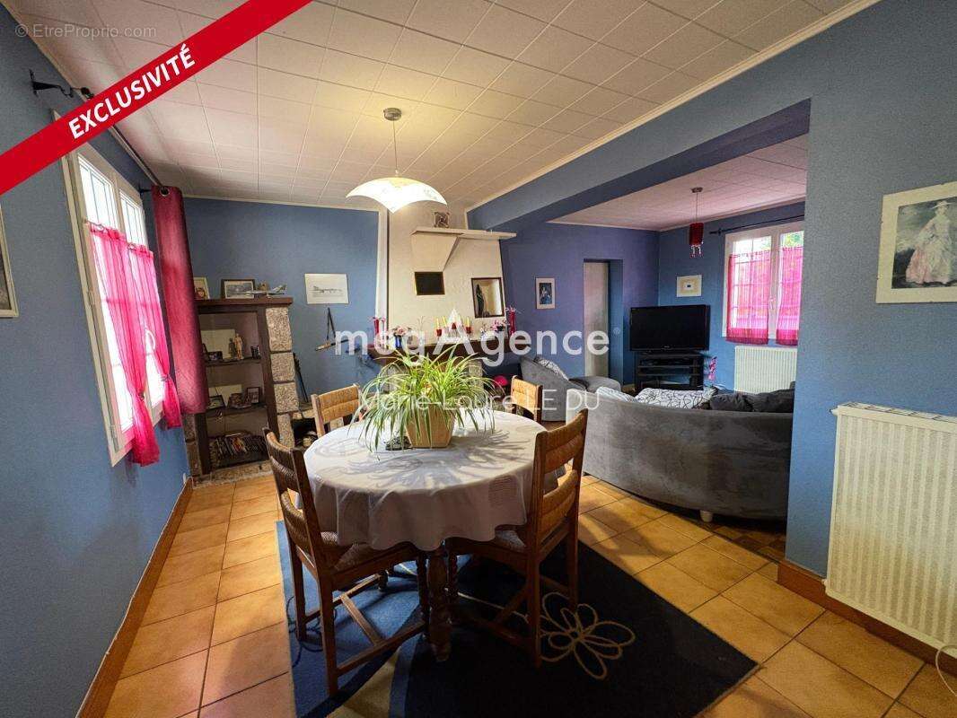 MAISON DE CAMPAGNE avec différentes dépendances - photo 9